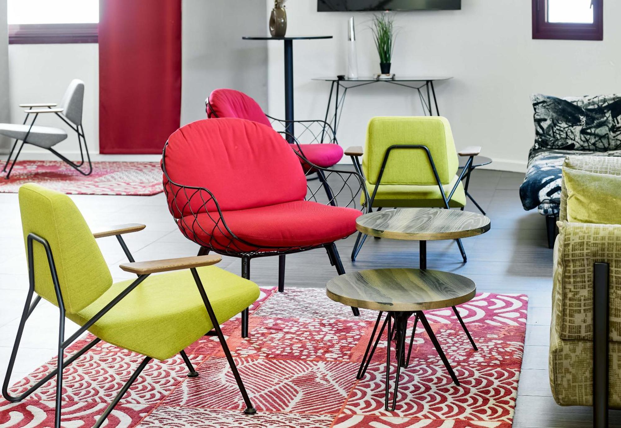 B&B Hotel Saint-Quentin-En-Yvelines Centre Gare 4 Etoiles モンティニー・ル・ブルトンヌー エクステリア 写真